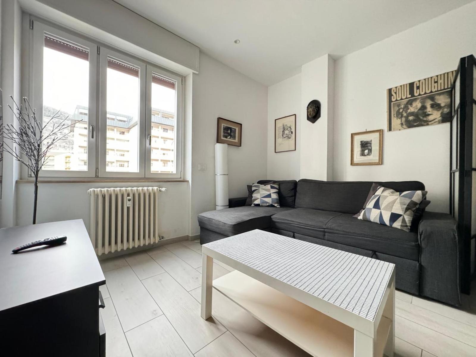 The Lighthouse - Central Apartment Aosta Buitenkant foto